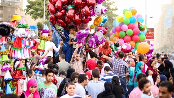 احتفال المصريين بالعيد