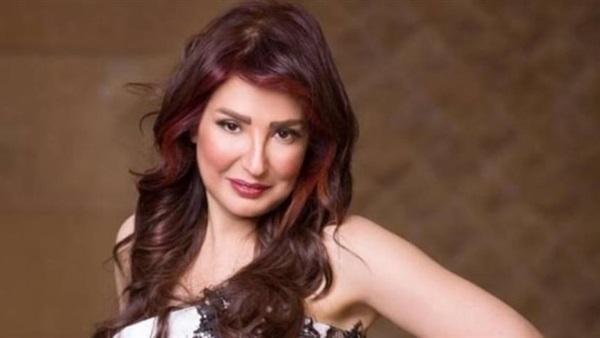 الفنانة أمل رزق