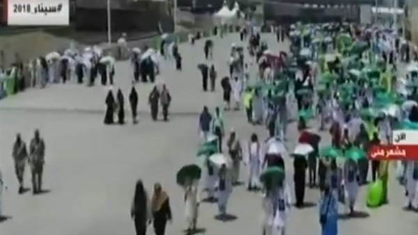 الحجاج في مشعر منى