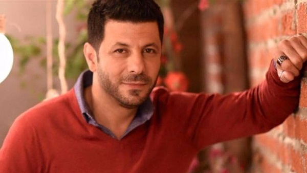 الفنان إياد نصار