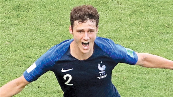 ظهير منتخب فرنسا