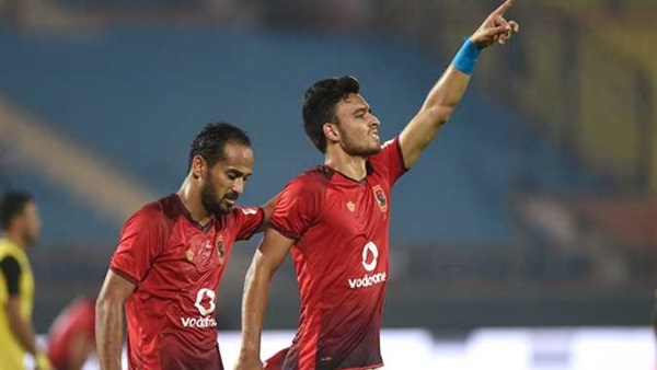 صلاح محسن مهاجم الأهلي