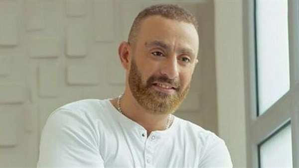 الفنان أحمد السقا