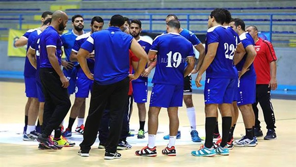 يد الاهلي