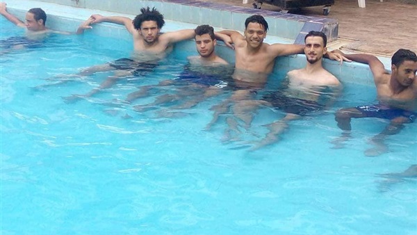 لاعب طنطا في حمام