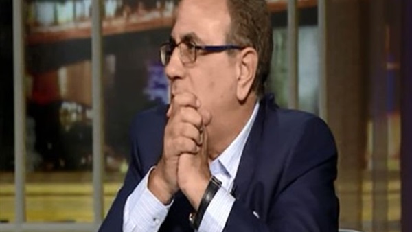 الكاتب عادل نعمان،