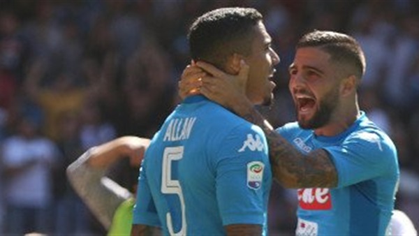 جو ألن لاعب نابولى