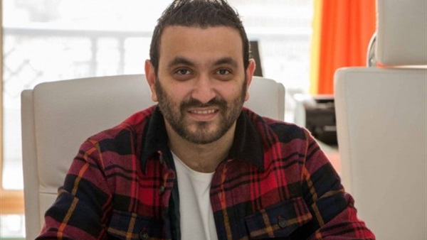 الفنان كريم محسن