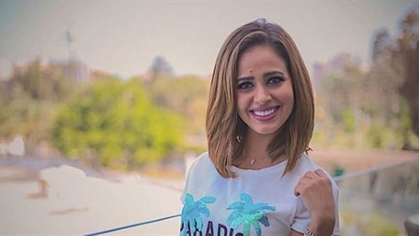 الفنانة رنا سماحة