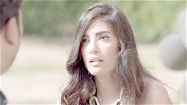 الفنانة بسنت النراوي