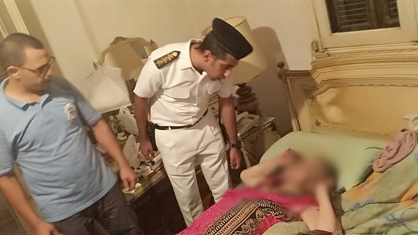 السيدة أثناء نقلها