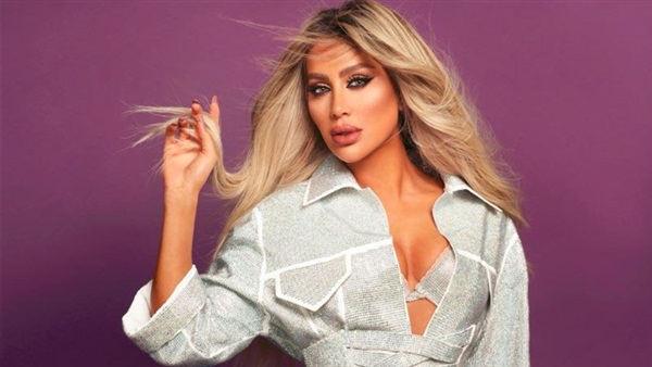 الفنانة مايا دياب
