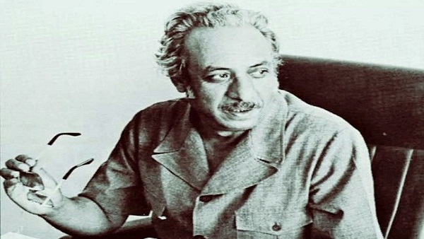 شاعر الإنسانية صلاح