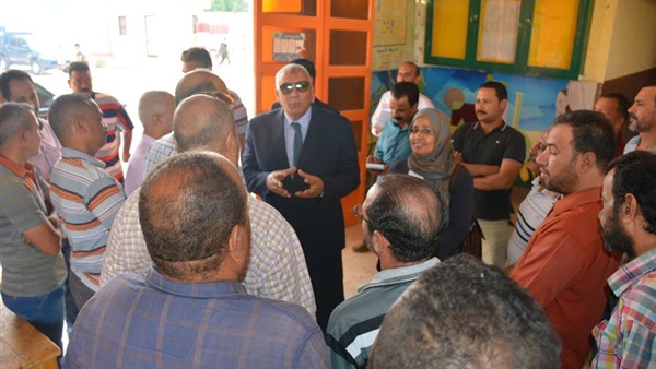 إنارة مدرسة الخارجة