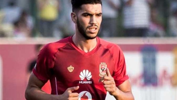 وليد ازارو - لاعب