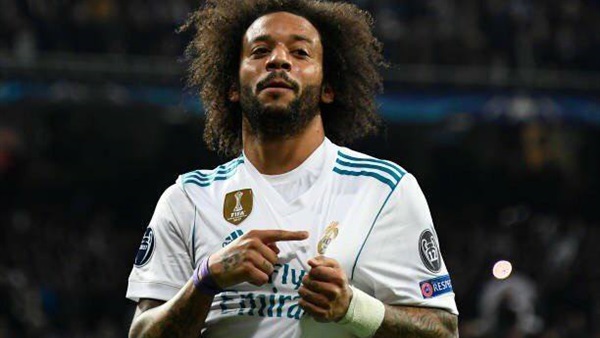 مارسيلو لاعب فريق