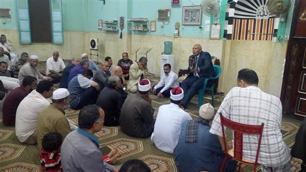 توفير الزي المدرسي