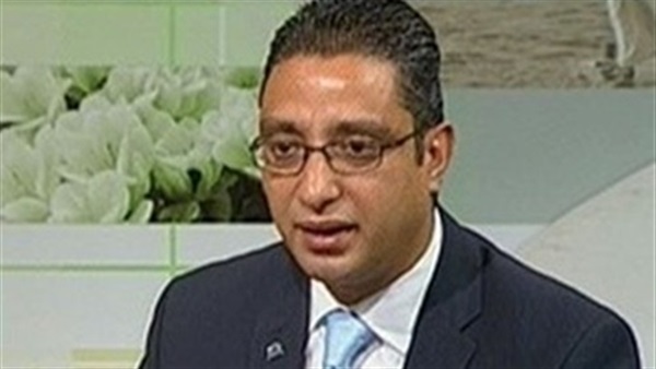 الدكتور احمد الانصاري