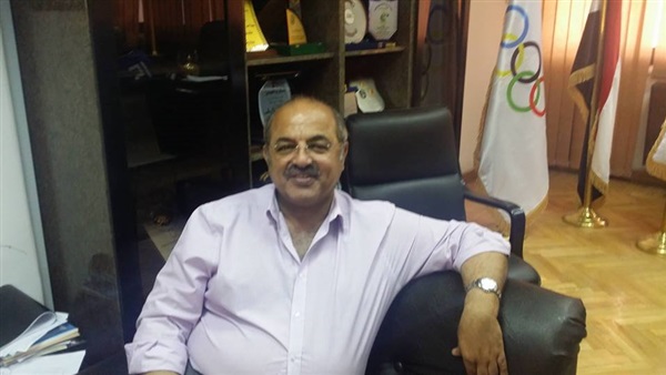 هشام حطب رئيس اللجنة