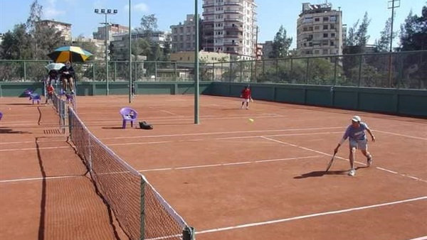 ملاعب التنس