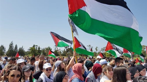 مسيرات العودة وكسر