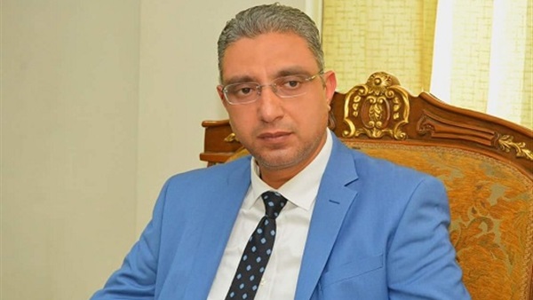 الدكتور أحمد الأنصاري