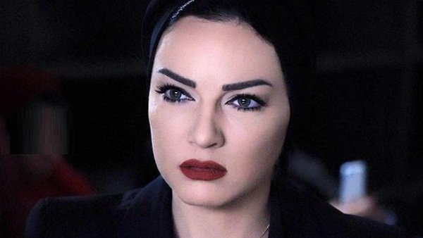 الفنانة صفاء سلطان