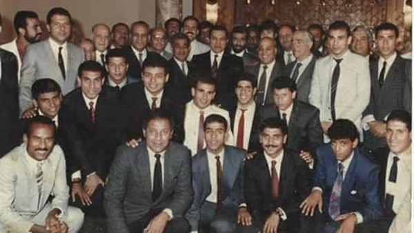 منتخب مصر 90