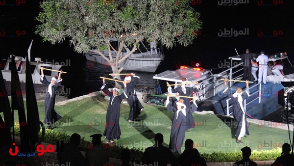 استعراض الفرق الشعبية