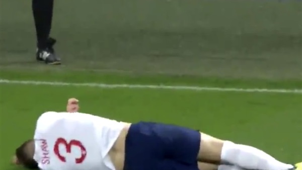 لوك شاو لاعب إنجلترا