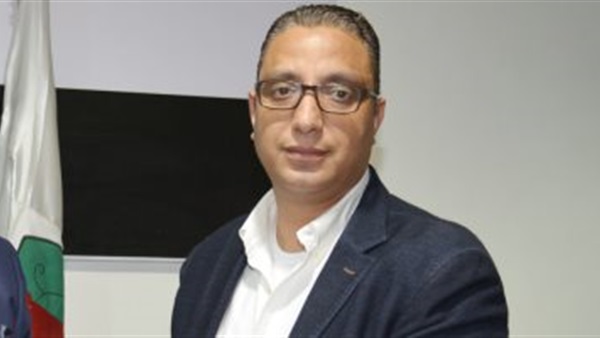 الدكتور احمد الانصاري