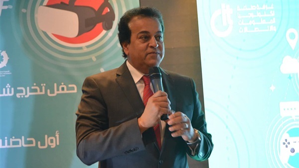 خالد عبد الغفار وزير