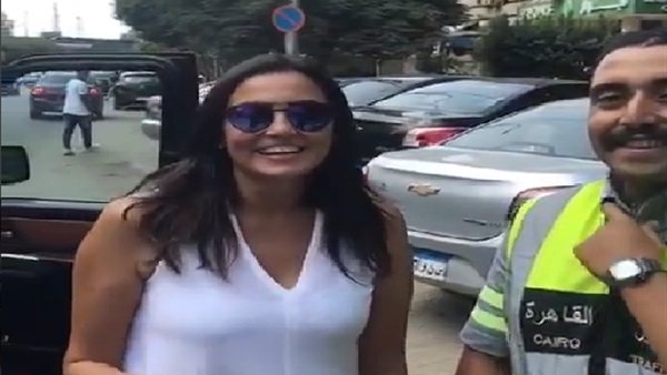 بشرى مع رجل المرور