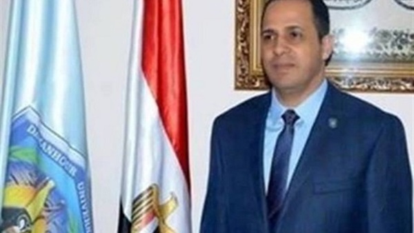 الدكتور عبيد صالح