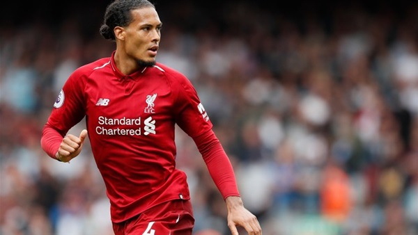 مدافع ليفربول فان