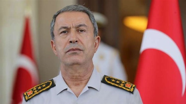 وزير الدفاع التركي