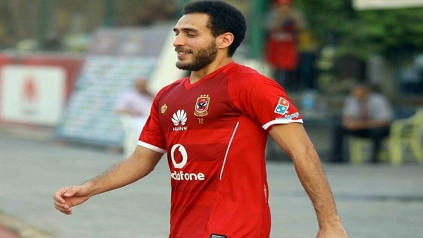 هشام محمد لاعب الاهلى
