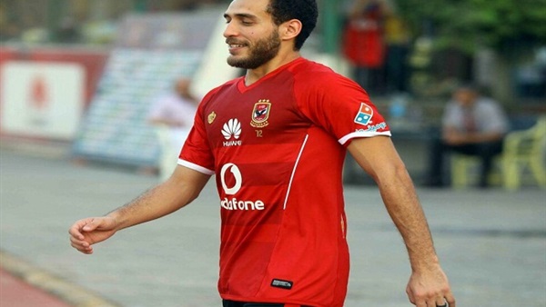 هشام محمد لاعب الاهلى
