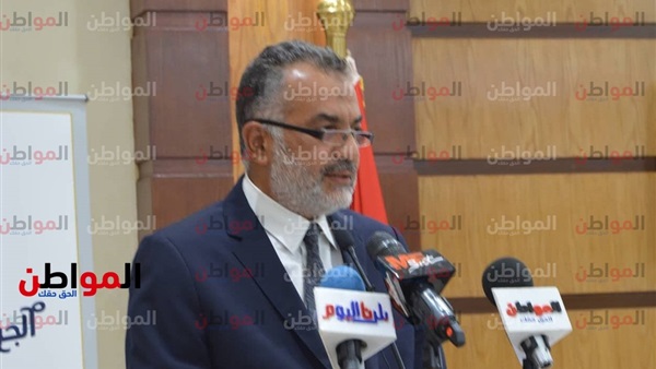 عمرو خميس عصفور