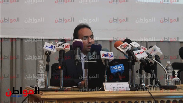 الدكتور محمد عمر