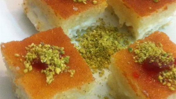 البسبوسة بالقشطة