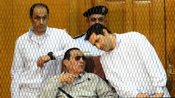 مبارك ونجليه