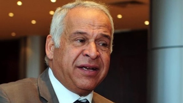 فرج عامر رئيس نادي