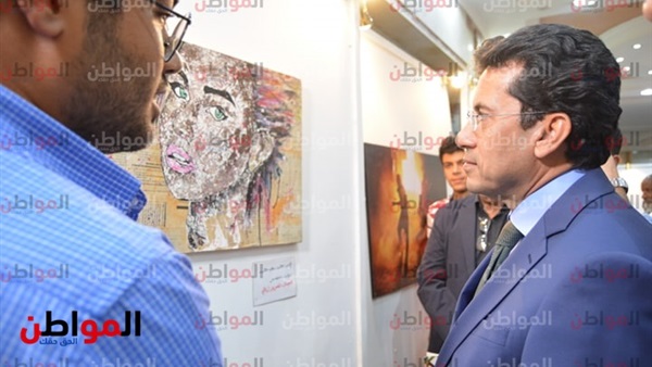 وزير الشباب يتفقد