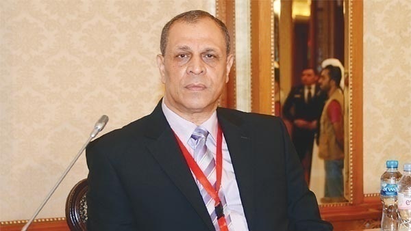 حاتم زكريا سكرتير