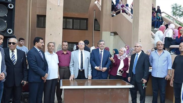 جامعة بنها يستقبل