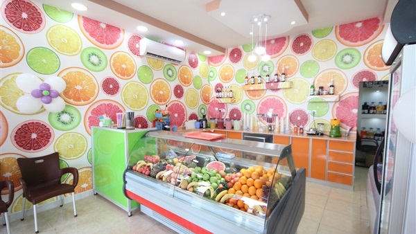 حبس صاحب محل عصائر