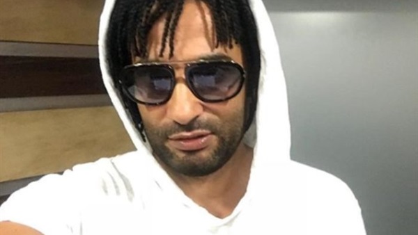 الفنان عمرو سعد