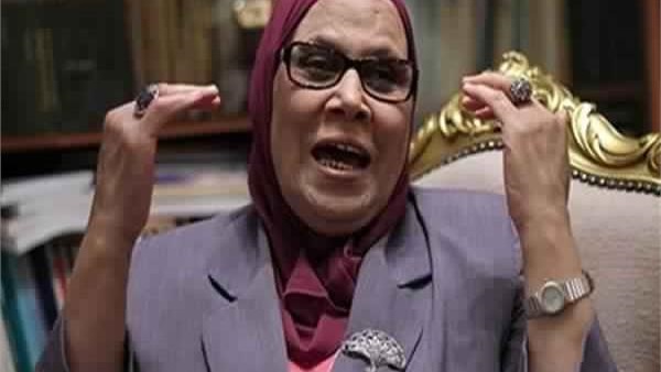 الدكتورة آمنة نصير،