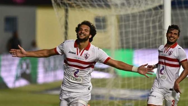 محمود علاء مدافع